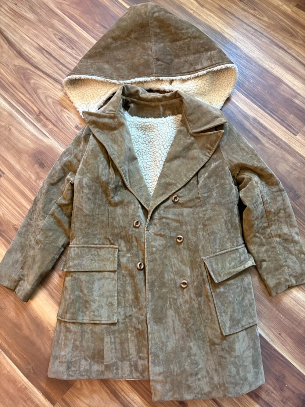 Vintage Ladies' Sherpa-lined Coat with Detachable Hood